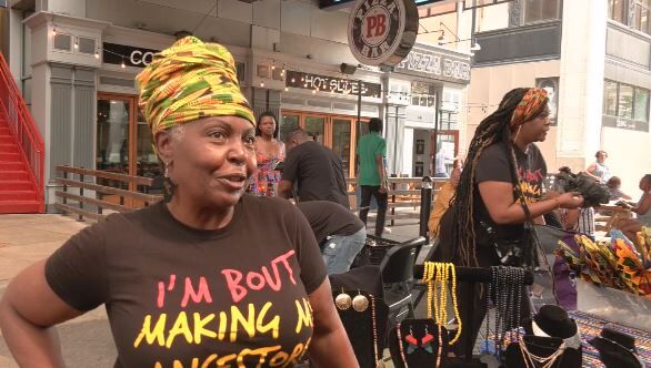 black biz pop up 1.JPG